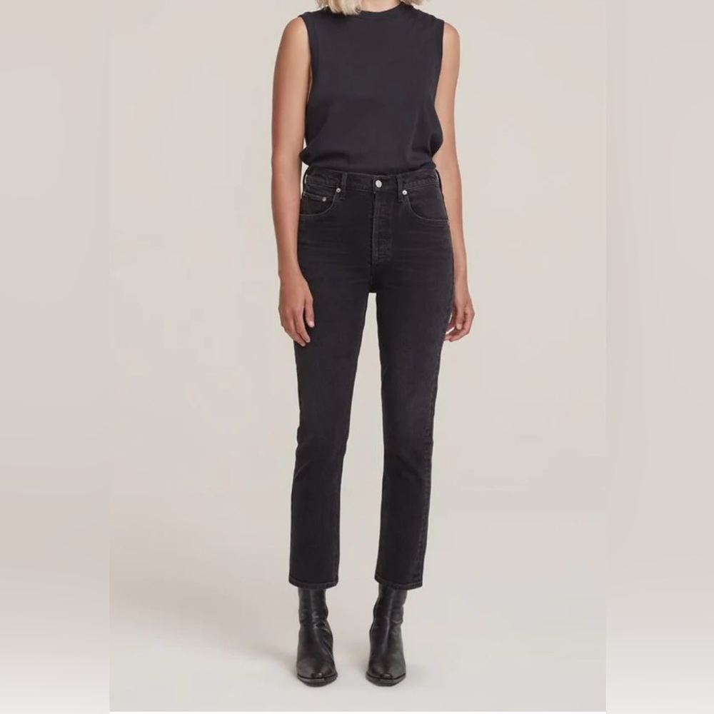 28 - Agolde Riley Crop Jeans
